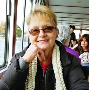 Meet your Posher, Julie